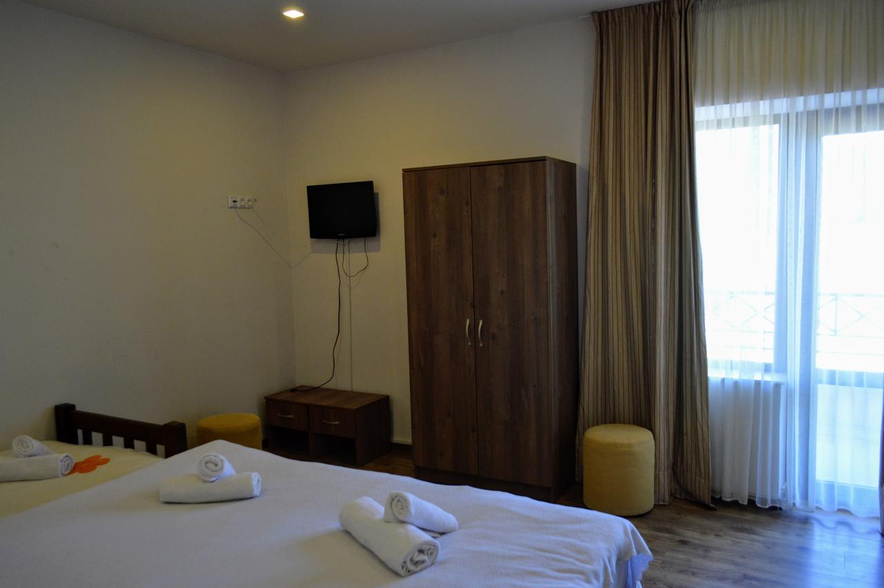 New White House Hotel Bakuriani Exterior photo